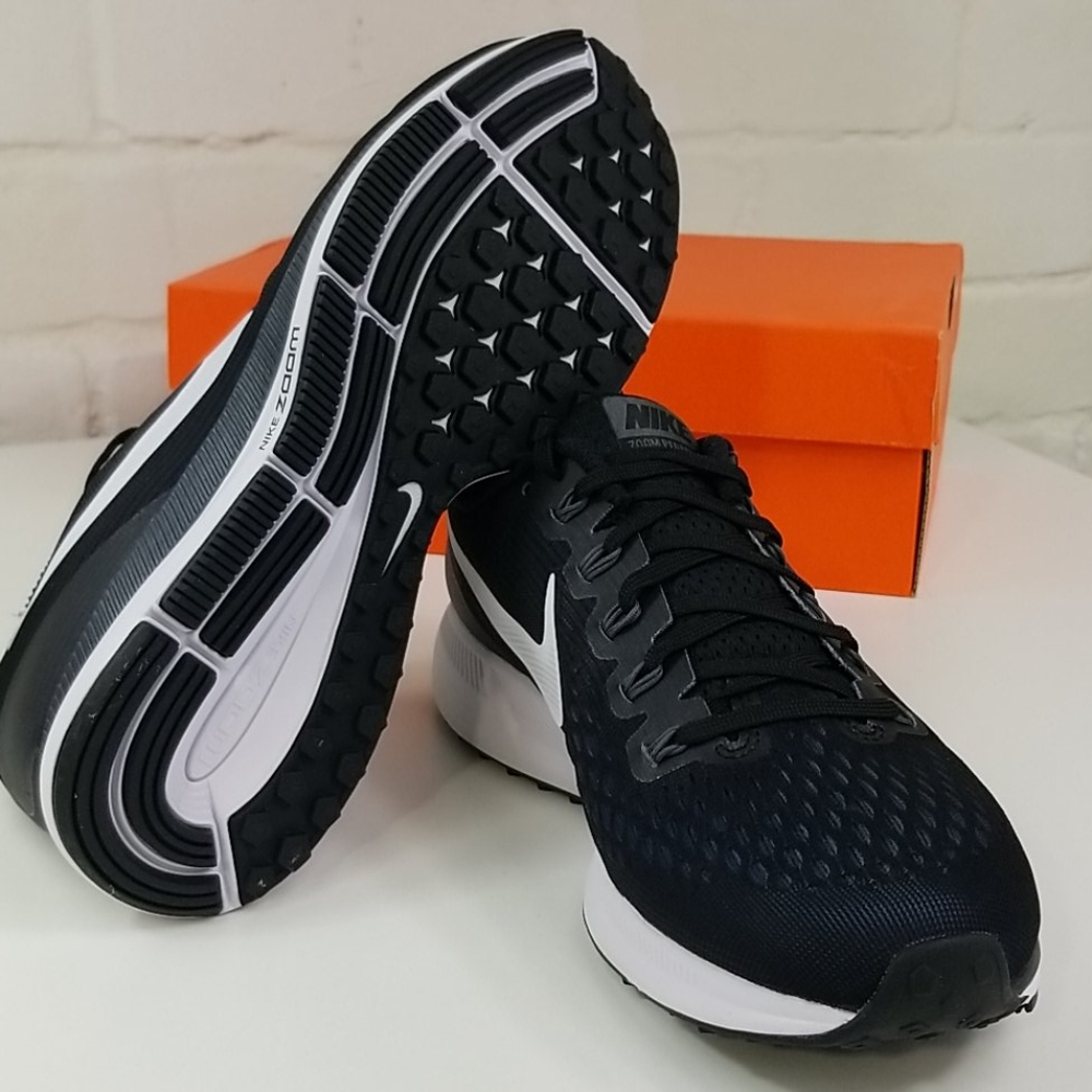 💥SOLD💥Nike Air Zoom Pegasus 34   Womens 9 Wide - Picture 4 of 8